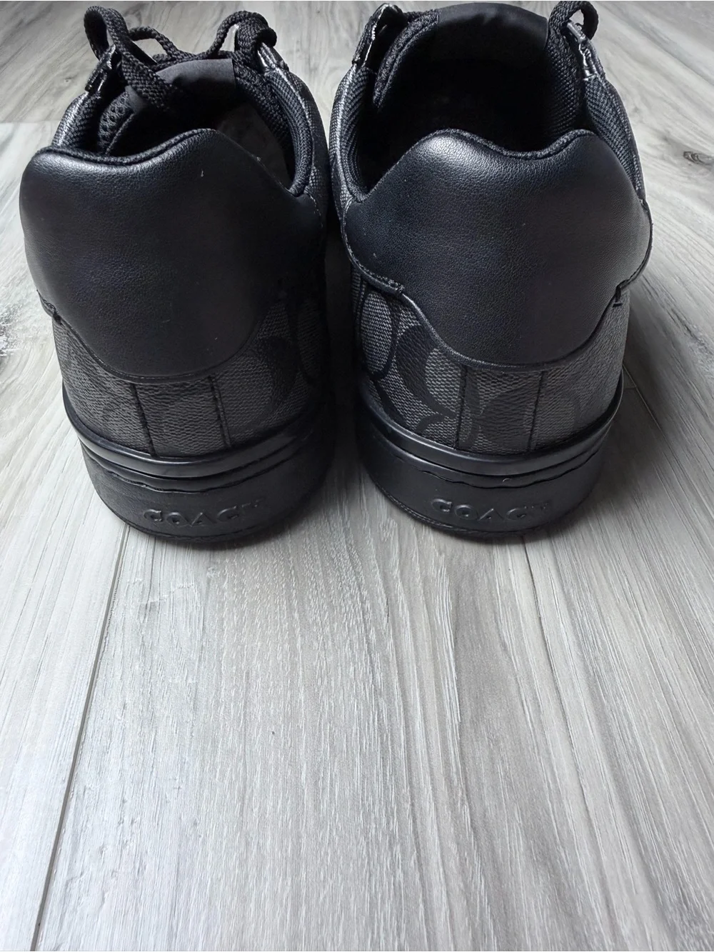 Coach men’s signature